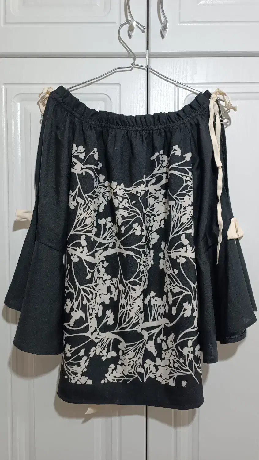 لباس|لباس|شاهین دژ, |دیوار