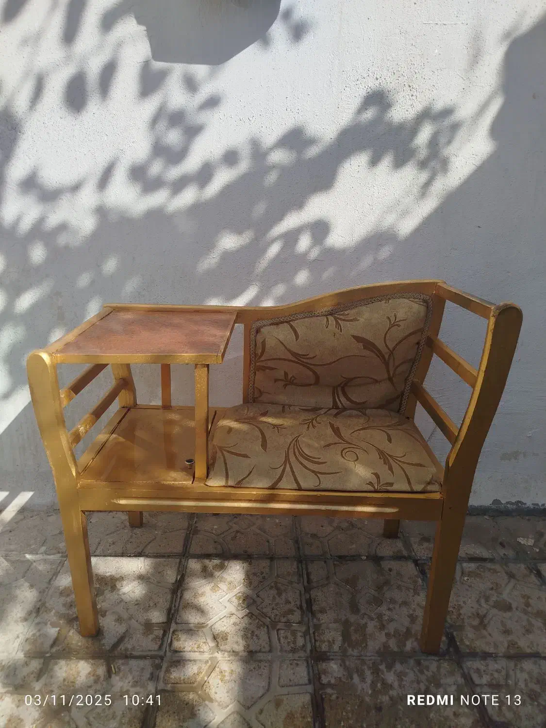 میز تلفن|میز تلفن|کاشان, معلم|دیوار