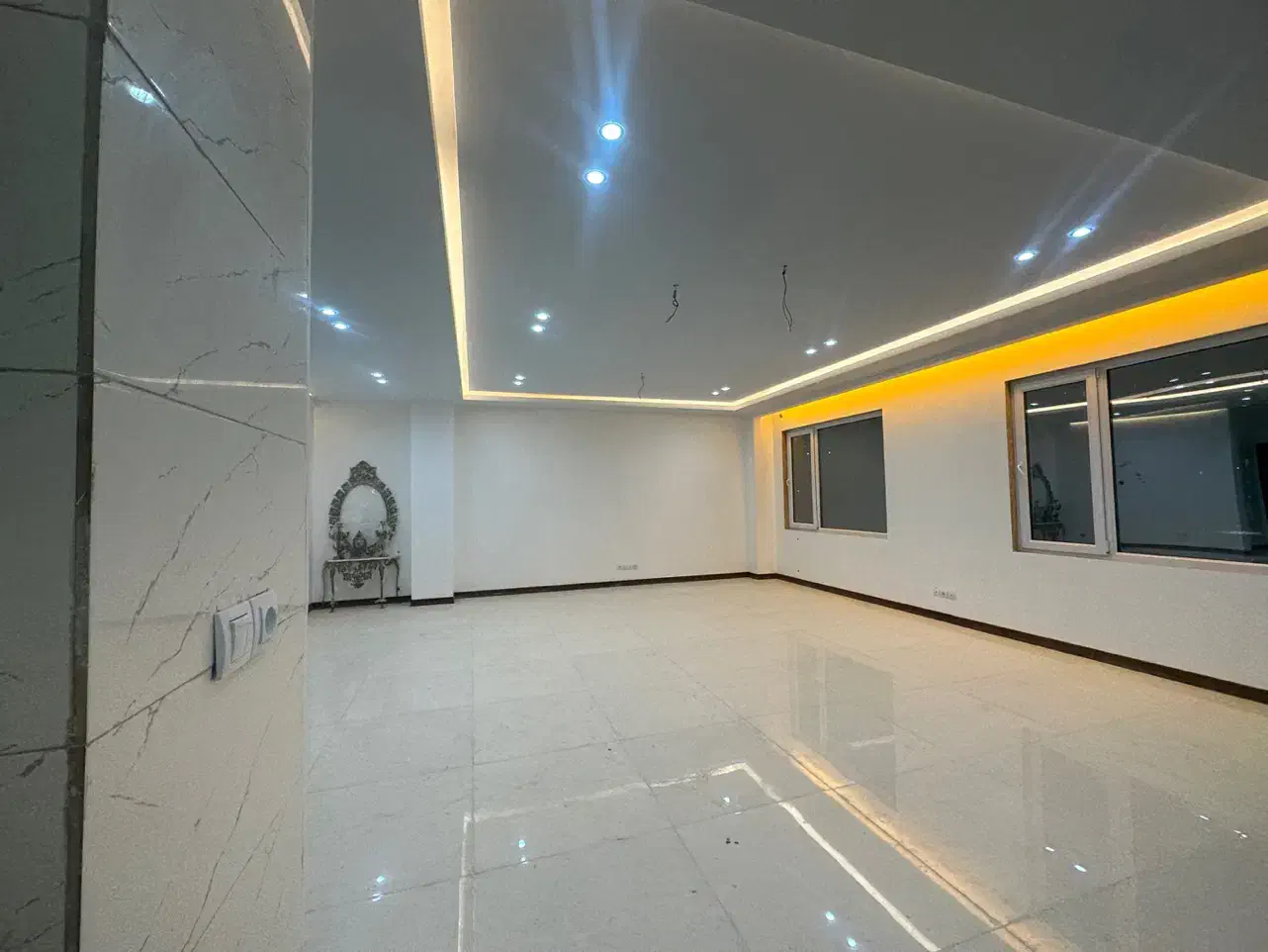 فروش واحد۱۱۵ متری/شمالی/اماده تحویل/بهداشت/دانش|فروش آپارتمان|هشتگرد, شهرک کوثر|دیوار