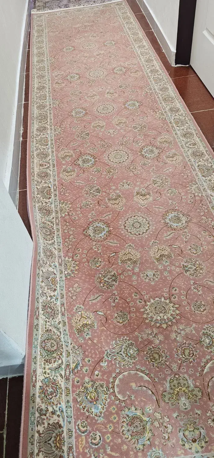 کناره گلبهی گل برجسته هزار شانه ،سایز ۱×۴|فرش|مهاباد (آذربایجان غربی), |دیوار