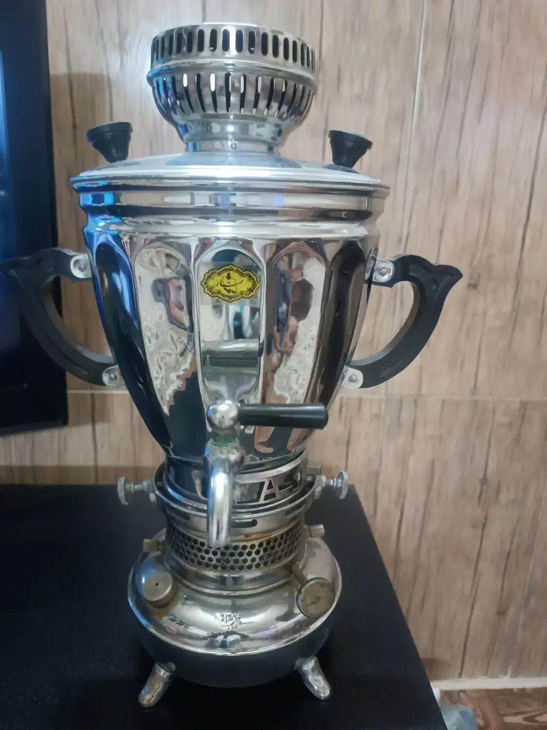 سماور نفتی قدیمی|سماور، چای‌ساز، قهوه‌ساز|اصفهان, شاه پسند|دیوار