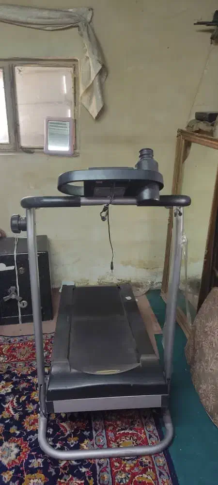 تردمیل خانگی در حد نو|تجهیزات ورزشی|پردیس, شهرک صنعتی خرمدشت فاز ۷|دیوار