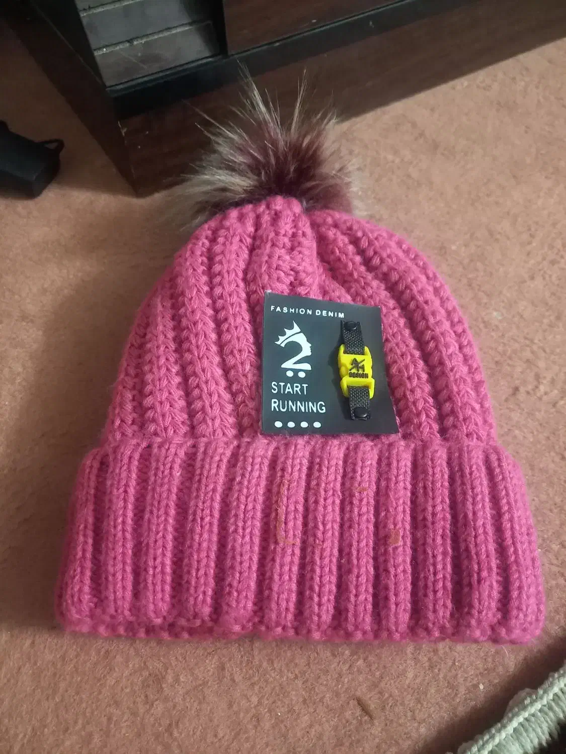 کلاه بافتنی نو|لباس|شاهرود, |دیوار