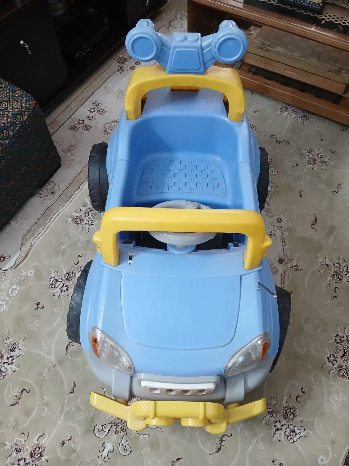 ماشین شارژی|اسباب‌بازی بچه|هشتگرد, شهرک ایران خودرو|دیوار