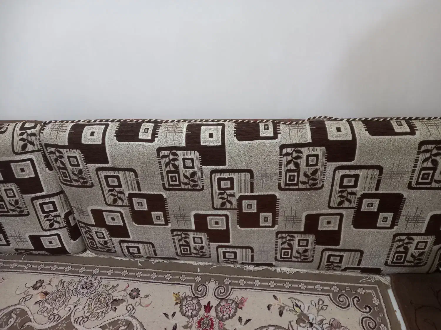 ۴ عدد پشتی سالم|پشتی|آبادان, |دیوار