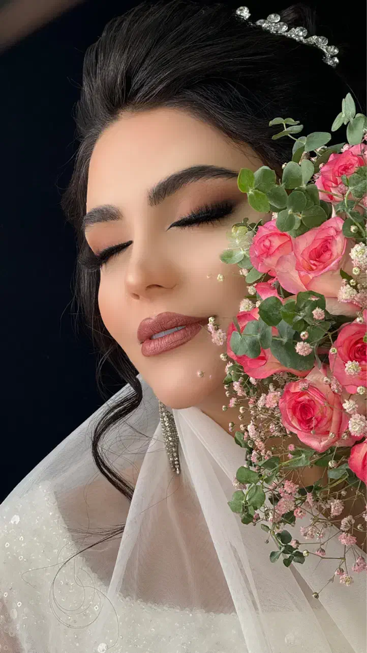 آموزش میکاپ وتولیدمحتوای اینستاگرام باارائه مدرک|خدمات آموزشی|اصفهان, خانه اصفهان|دیوار