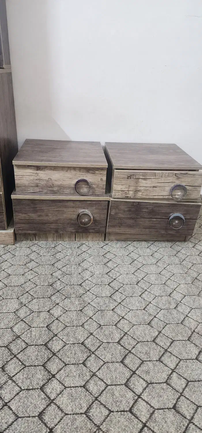 میز آرایشی و۲ تا پا تختی|جاکفشی، کمد، دراور|بندرعباس, |دیوار