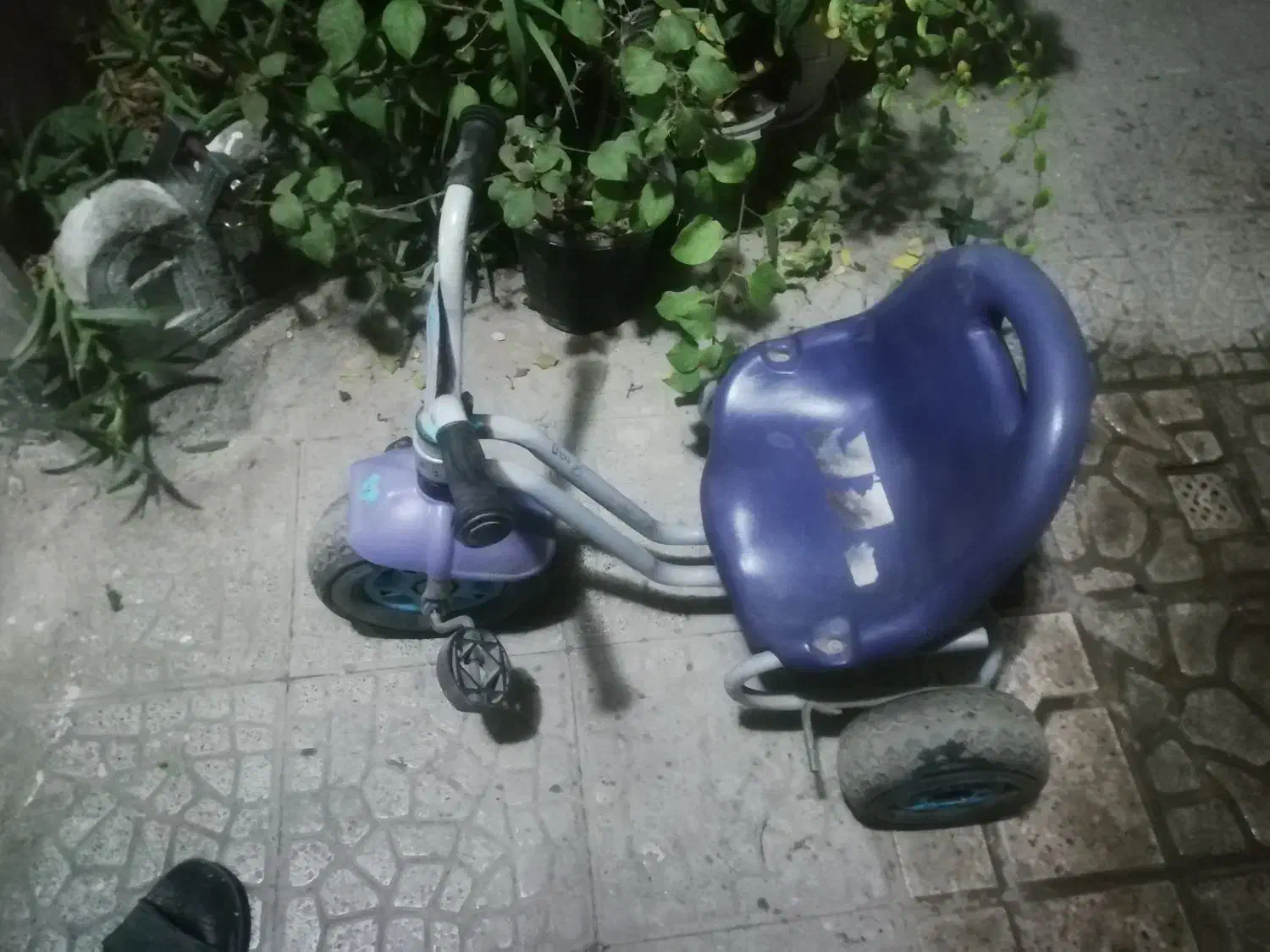 سه چرخ بچه گانه|دوچرخه، اسکیت، اسکوتر|مشهد, رسالت|دیوار