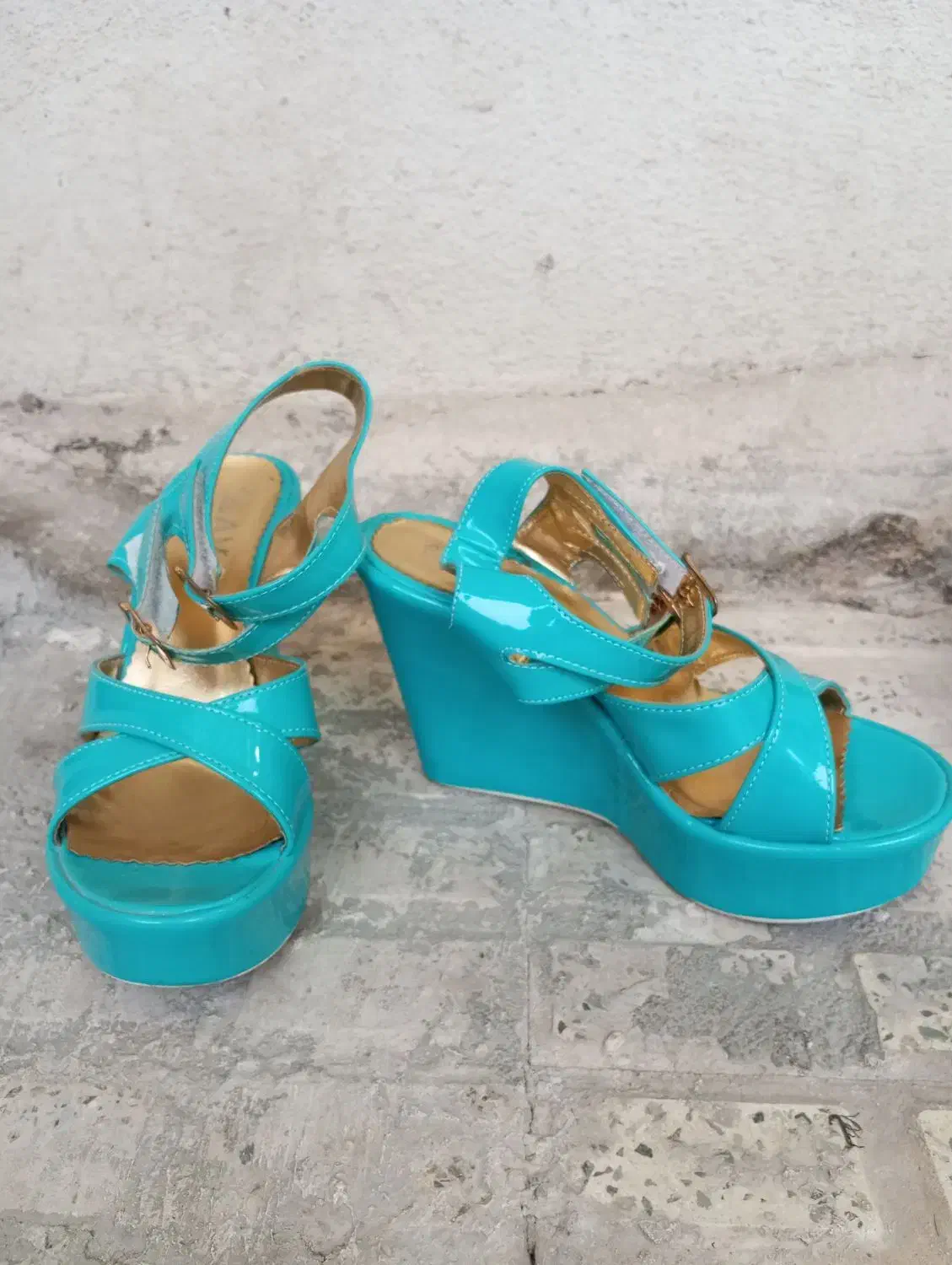 کفش مجلسی|کیف، کفش، کمربند|ابهر, |دیوار