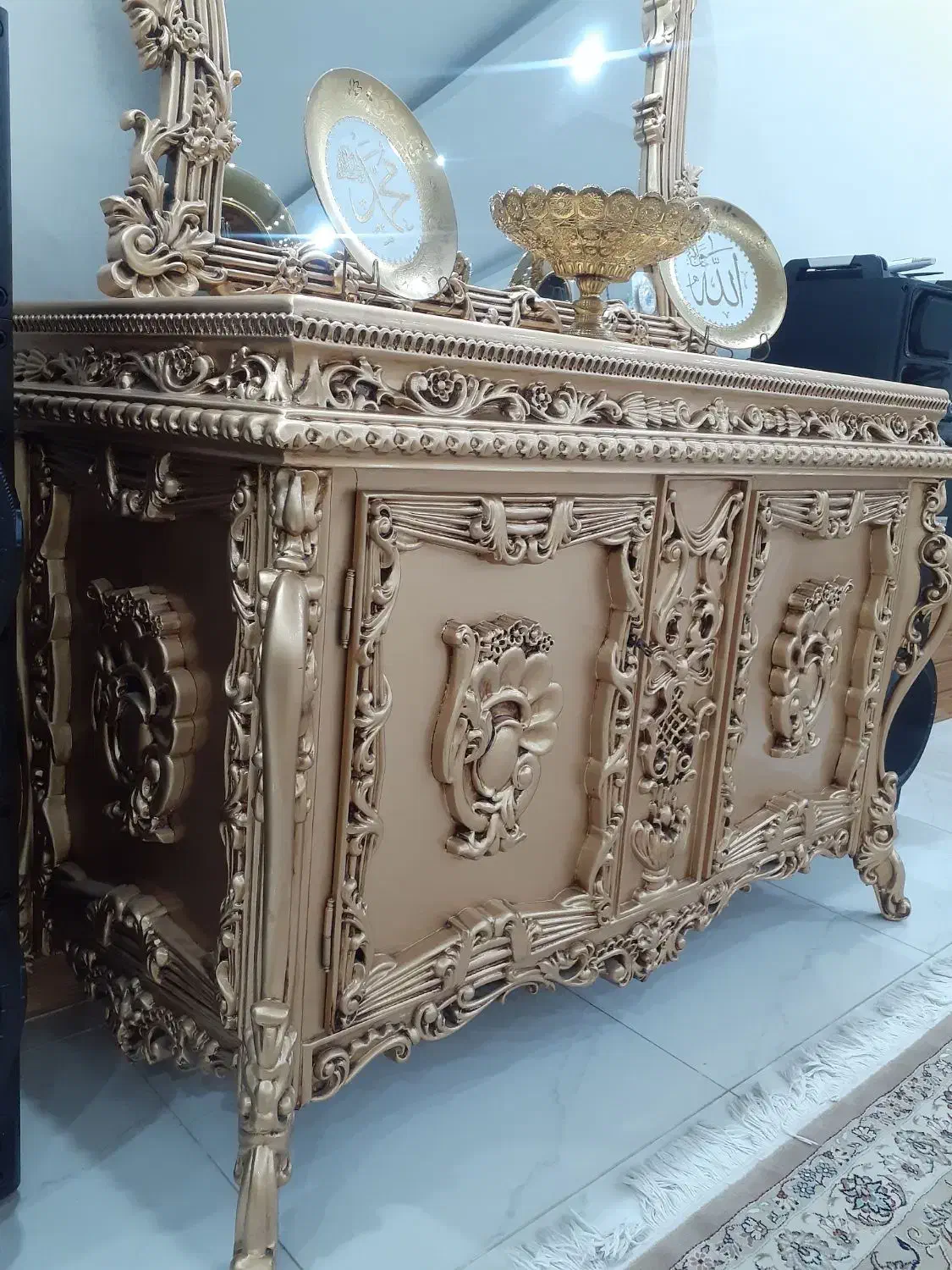 آیینه و کنسول|بوفه، ویترین، کنسول|محمدیه-قزوین, |دیوار