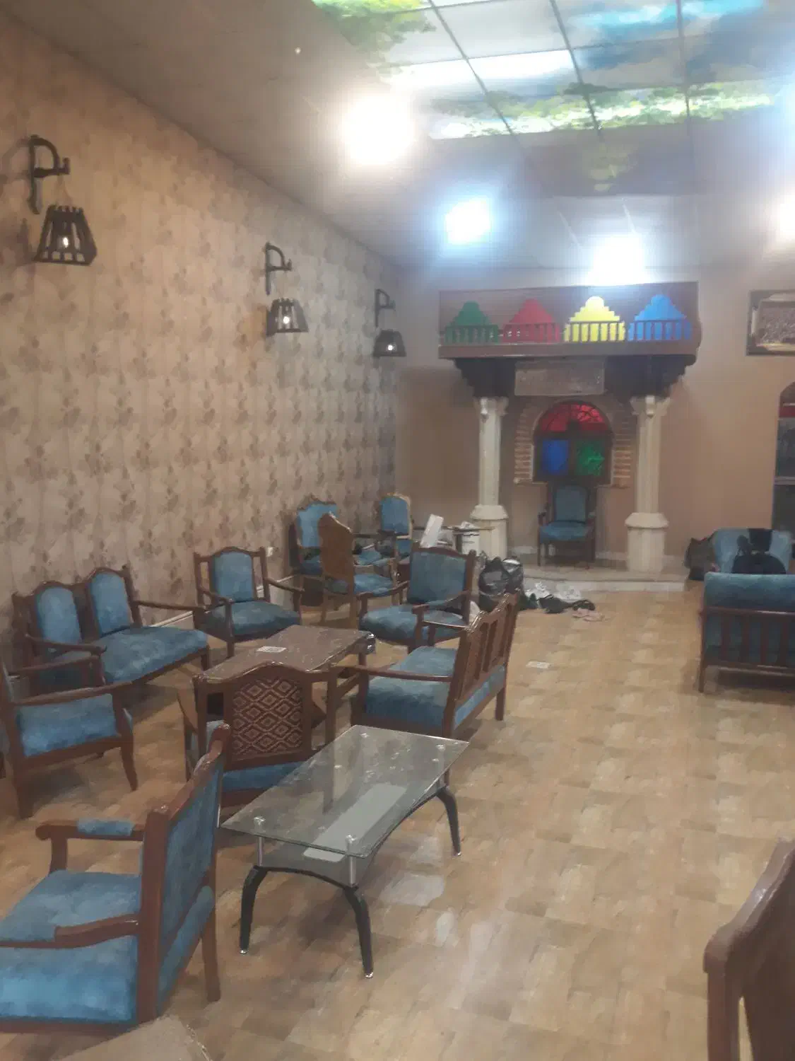 اجاره کافه رستوران باوسایل باسمنج هروی جاده تهران|اجارهٔ مغازه و غرفه|تبریز, |دیوار