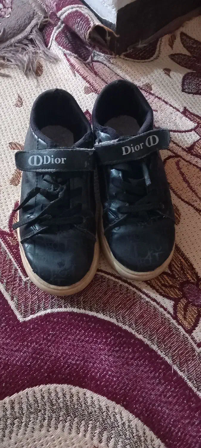 بچه گانه|کفش و لباس بچه|فولادشهر, مسکن مهر فولادشهر|دیوار