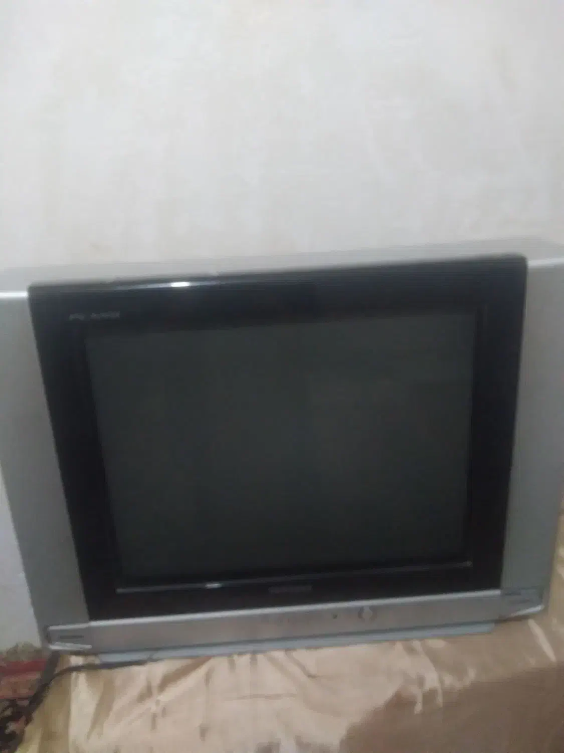 ۳عددتلویزیون ۲۹الجی|تلویزیون و پروژکتور|نیشابور, خط کاشمر|دیوار