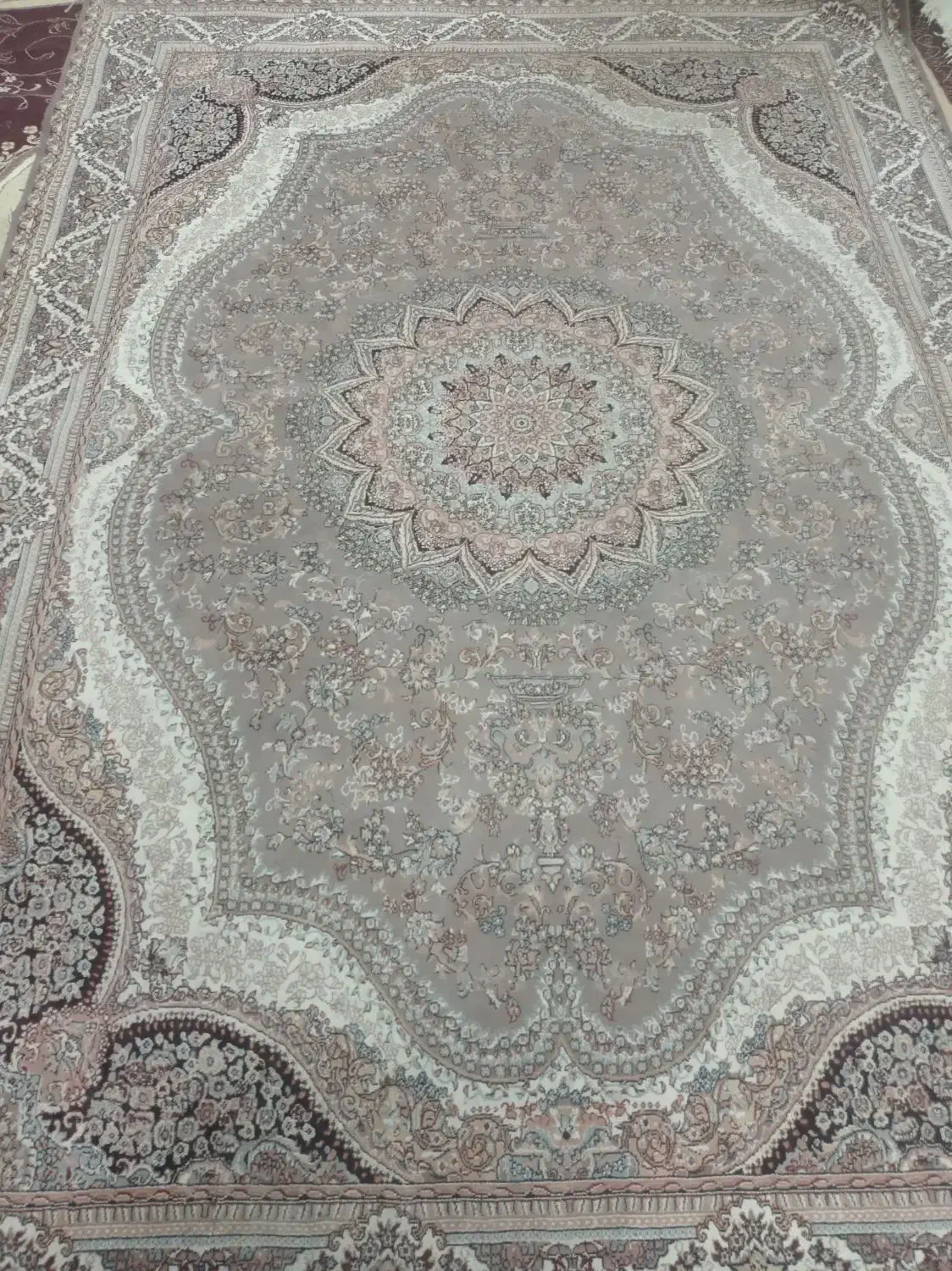 فرش سالم تمیز|فرش|مشهد, بهمن|دیوار