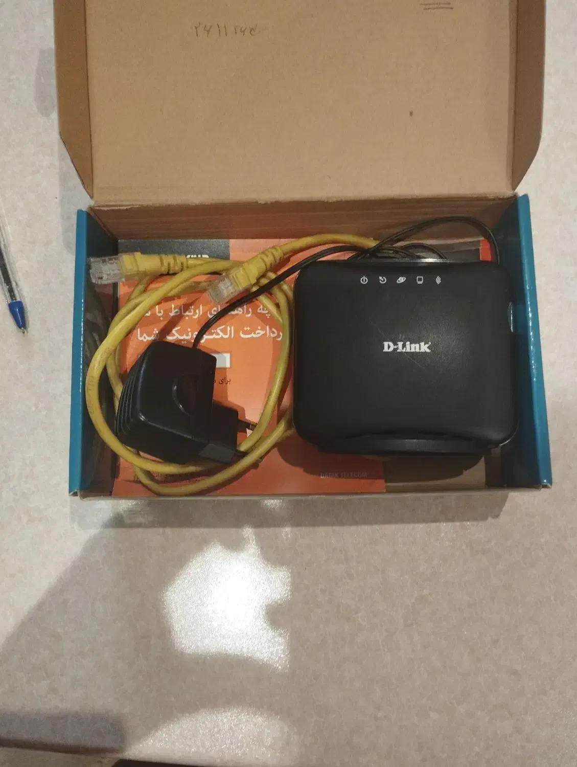 مودم+روتر D-Link 2600U (به همراه کابل CAT6)|مودم و تجهیزات شبکه|تهران, سجاد|دیوار