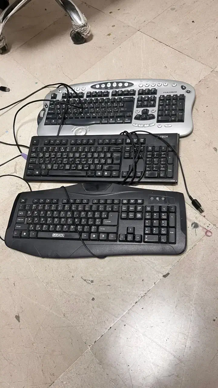 پک کامل کامپیوتر و ۴ مانیتور|رایانه رومیزی|تهران, شهران شمالی|دیوار