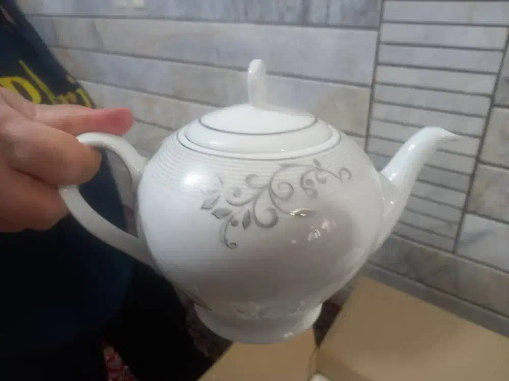 چینی|ظروف سرو و پذیرایی|اصفهان, باغ فردوس|دیوار
