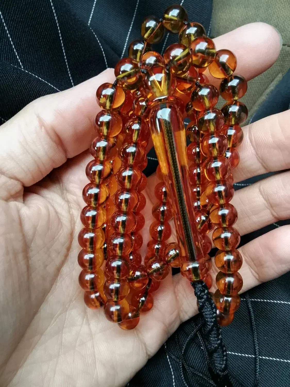 تسبیح|کلکسیون اشیاء عتیقه|مریوان, |دیوار