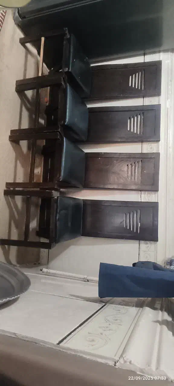 میز غذا خوری|میز و صندلی غذاخوری|خرمشهر, |دیوار