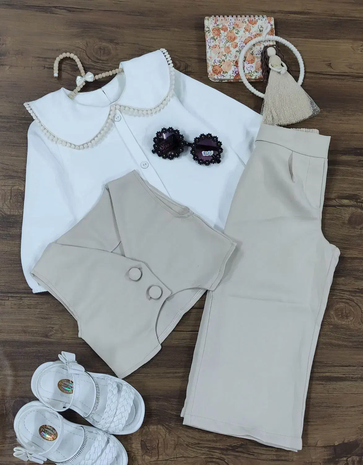 انواع لباس دخترانه مجلسی و بیرونی|کفش و لباس بچه|قم, شهرک سازمان آب|دیوار