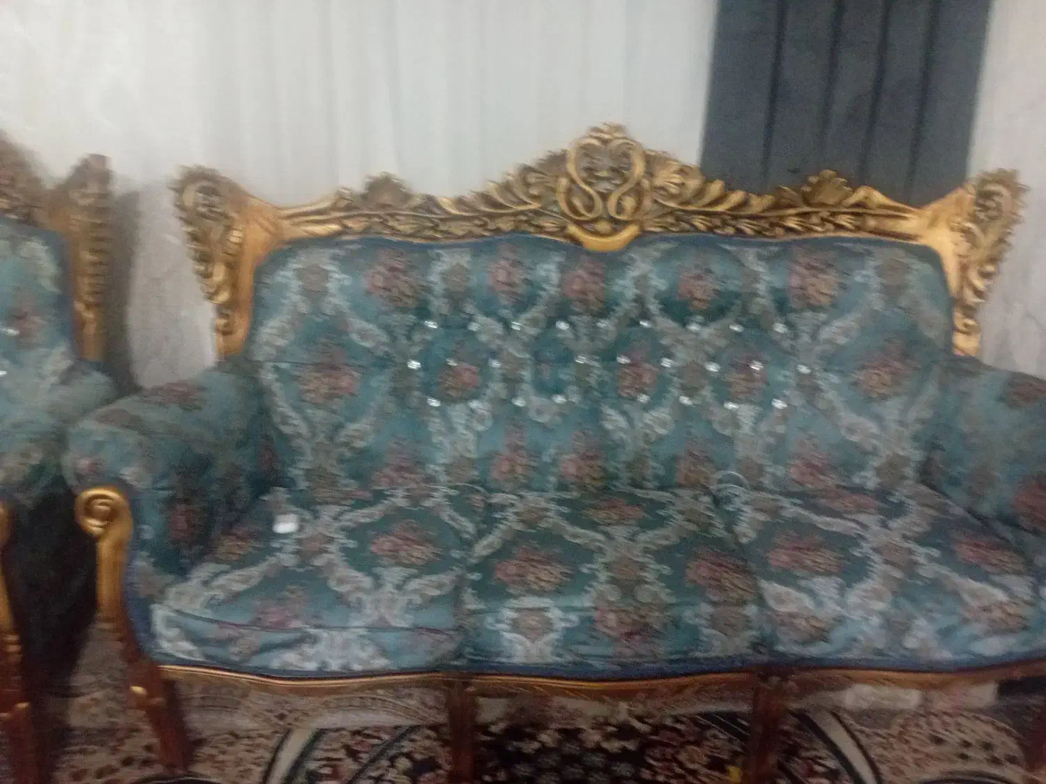 مبل سلطنتی|مبلمان خانگی و میز عسلی|بم, |دیوار