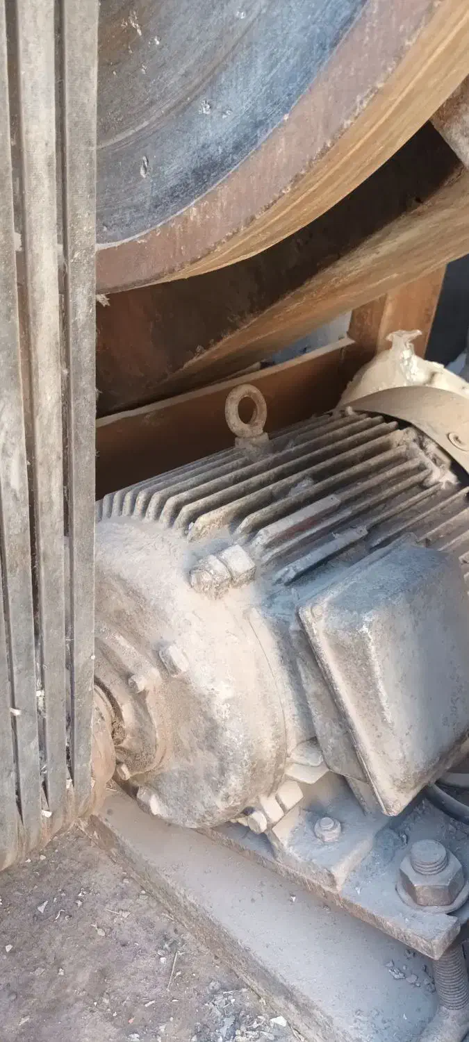 فروش یک عدد آسیاب|ماشین‌آلات صنعتی|قم, بیست متری ولیعصر|دیوار