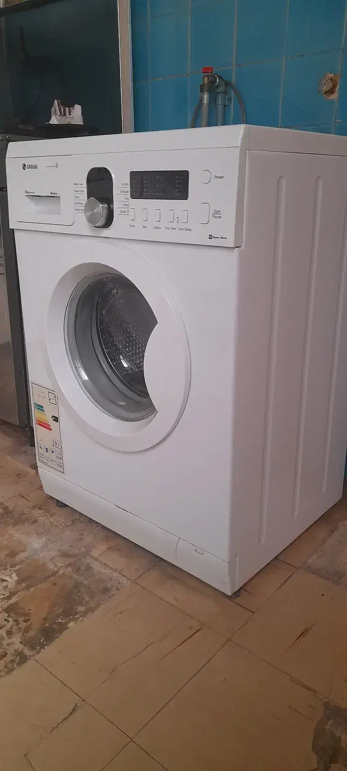 لباسشویی اسنوا ۶ کیلویی|ماشین لباسشویی و خشک‌کن لباس|شاهین‌شهر, حافظ جنوبی|دیوار