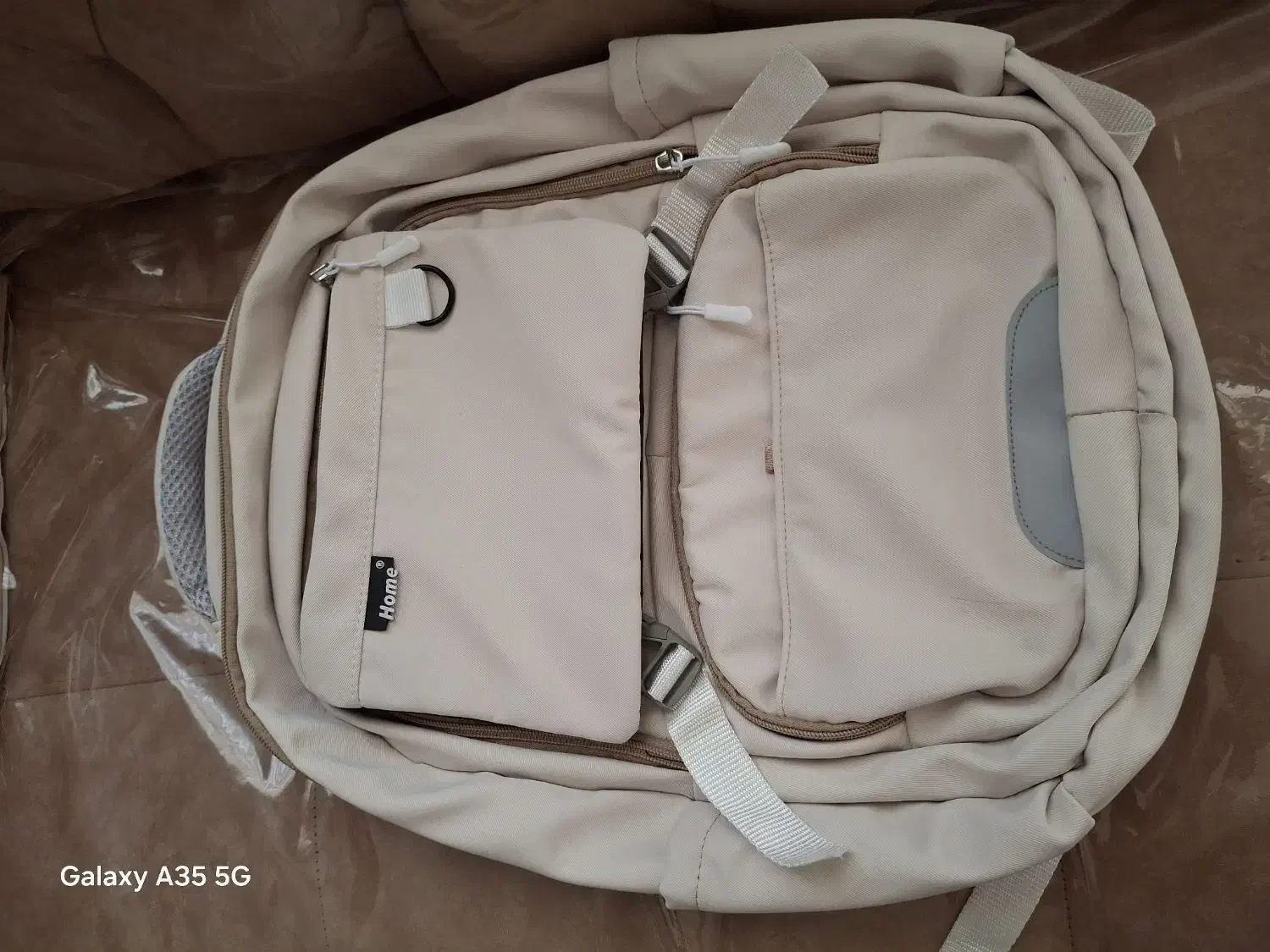 کیف مدرسه|کیف، کفش، کمربند|ساوه, |دیوار