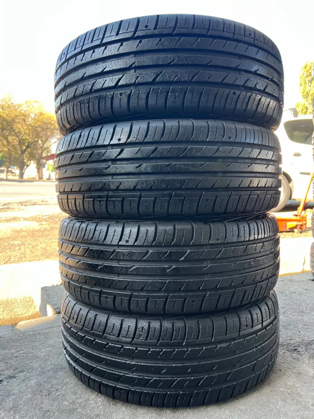 لاستیک فالکن ژاپن بالای ۸۰٪ سایز 205/60/14|قطعات یدکی و لوازم جانبی|تبریز, |دیوار