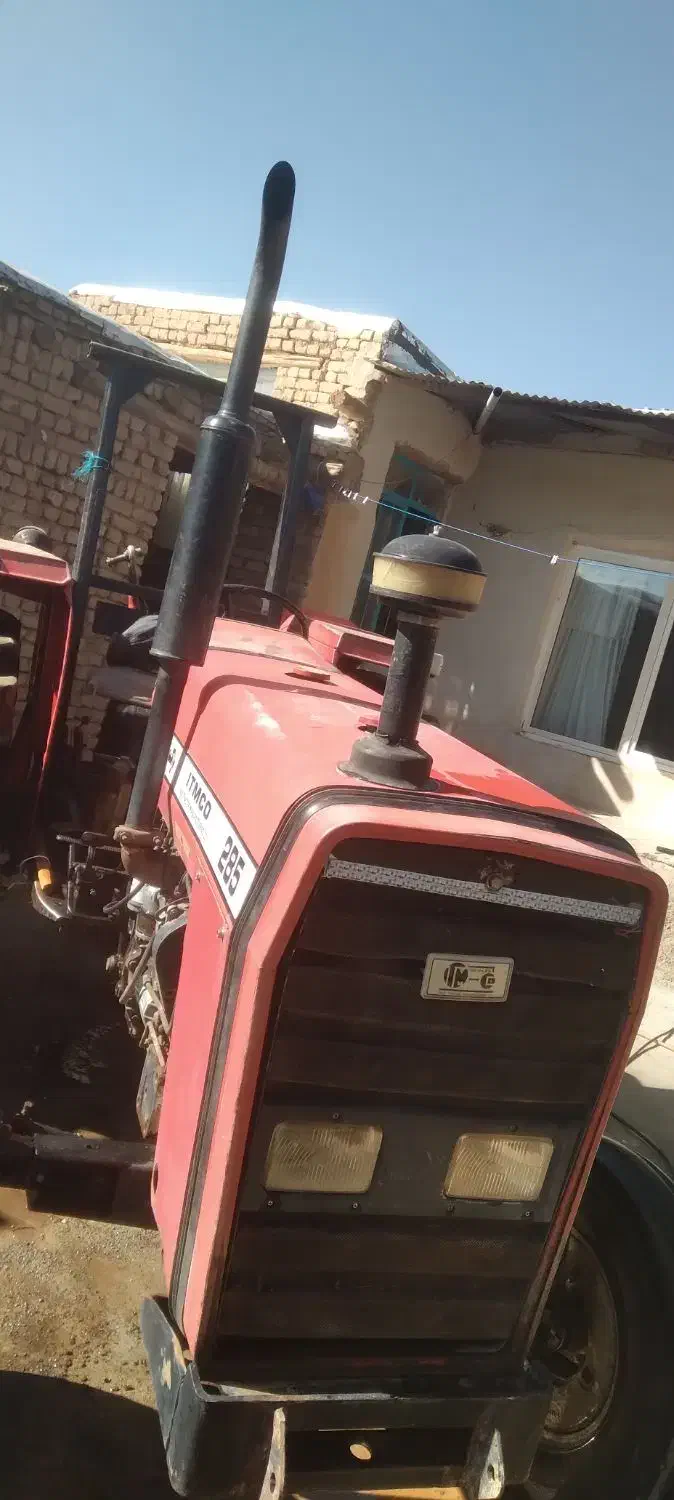 تراکتور فرگوسن ۲۸۵ مدل۸۸|خودرو سنگین|زند, |دیوار