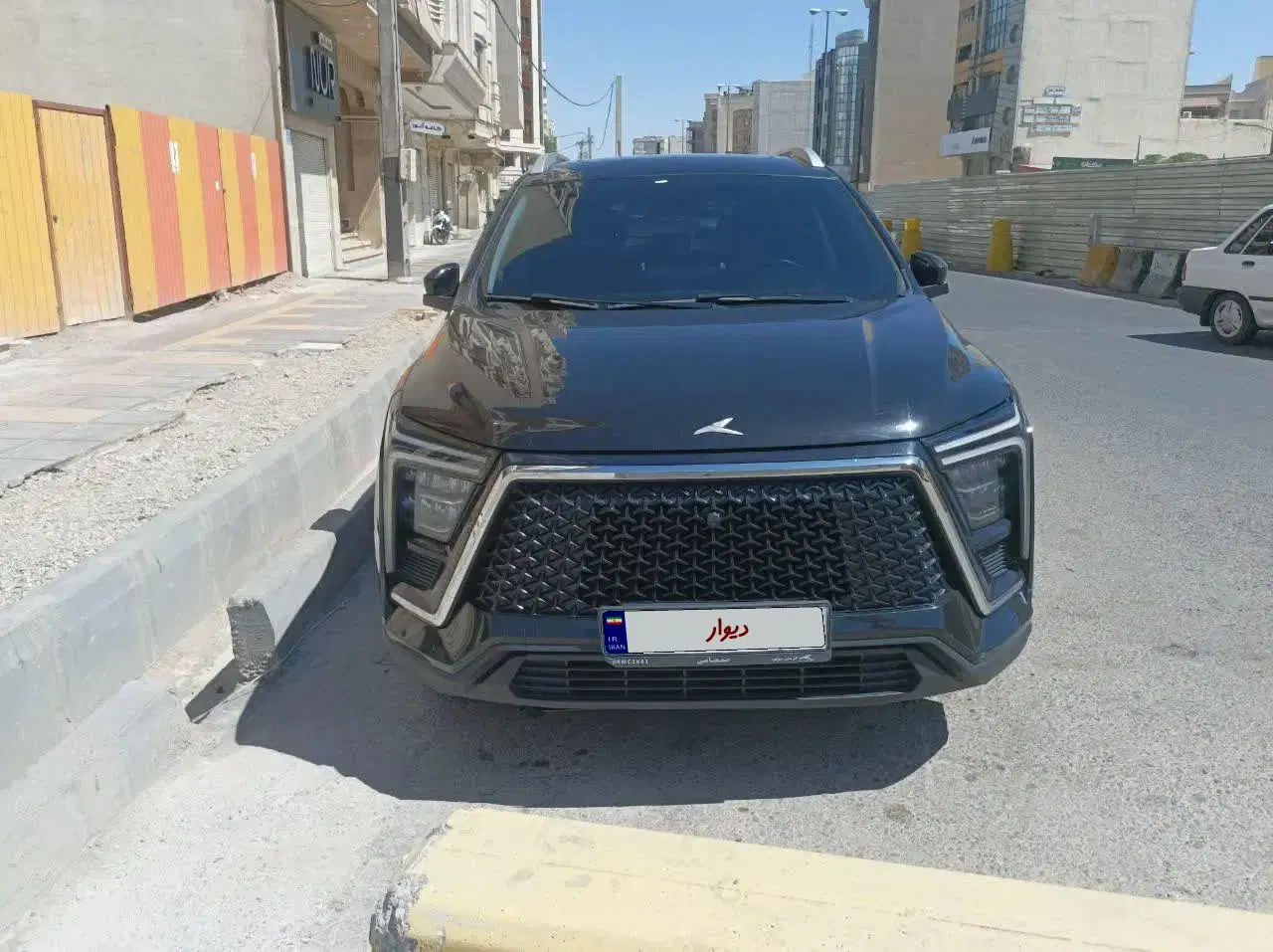 kmc.x5|خودرو سواری و وانت|قم, الغدیر|دیوار
