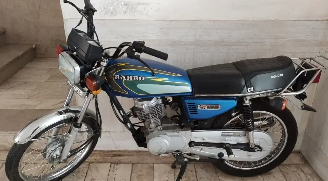 موتور هندا رهرو ۱۲۵|موتورسیکلت|قم, شاه سید علی|دیوار