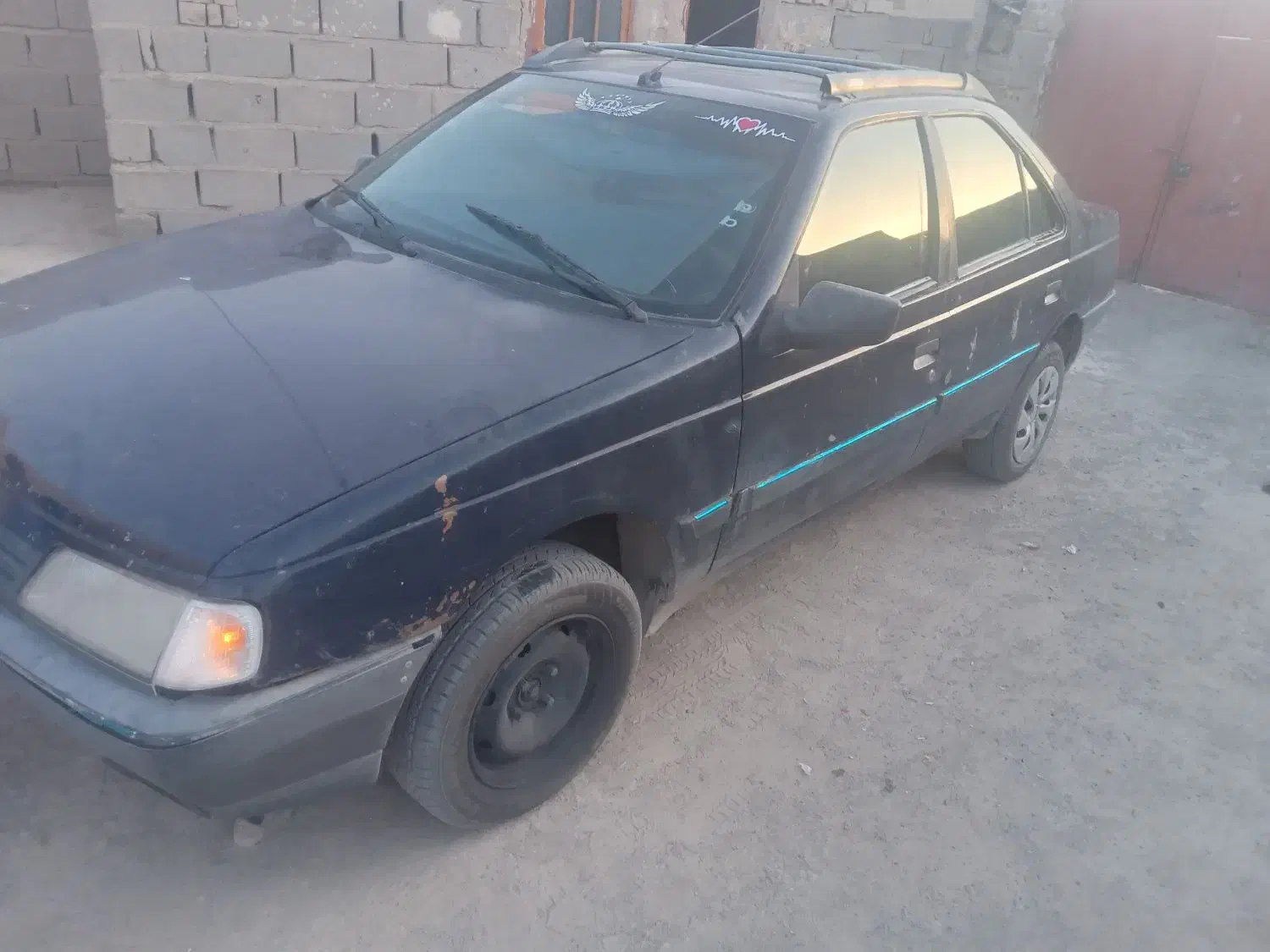 پژو ۴۰۵ مدل ۸۴ بدون رنگ|خودرو سواری و وانت|هیرمند, |دیوار