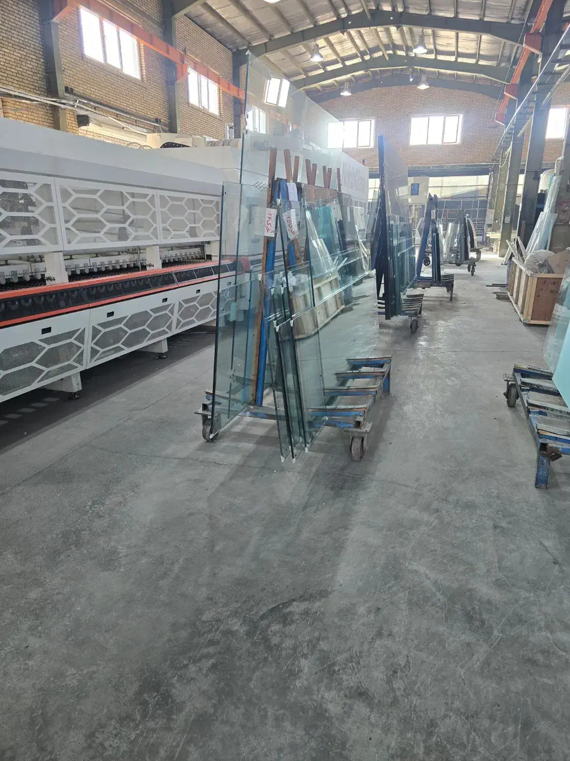 نیروی ساده.ماهر|استخدام صنعتی، فنی، مهندسی|شریف‌آباد, |دیوار