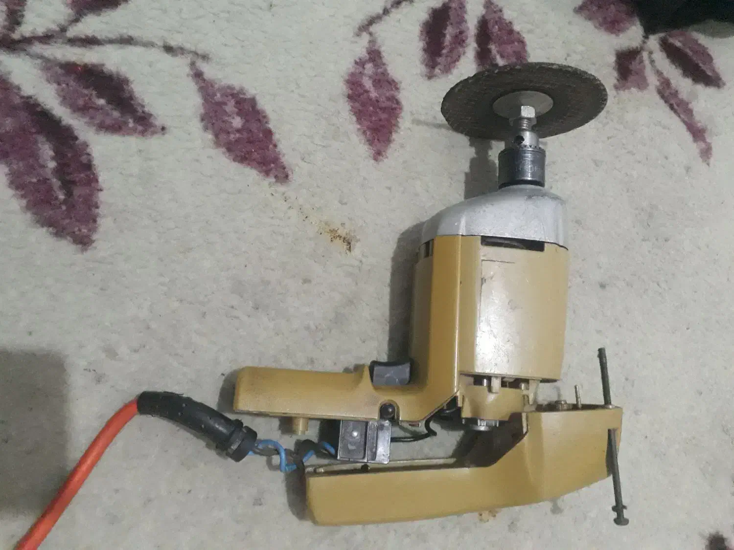 دلیر قدیمی وامریکایی.انتیک|ابزارآلات|زنجان, |دیوار