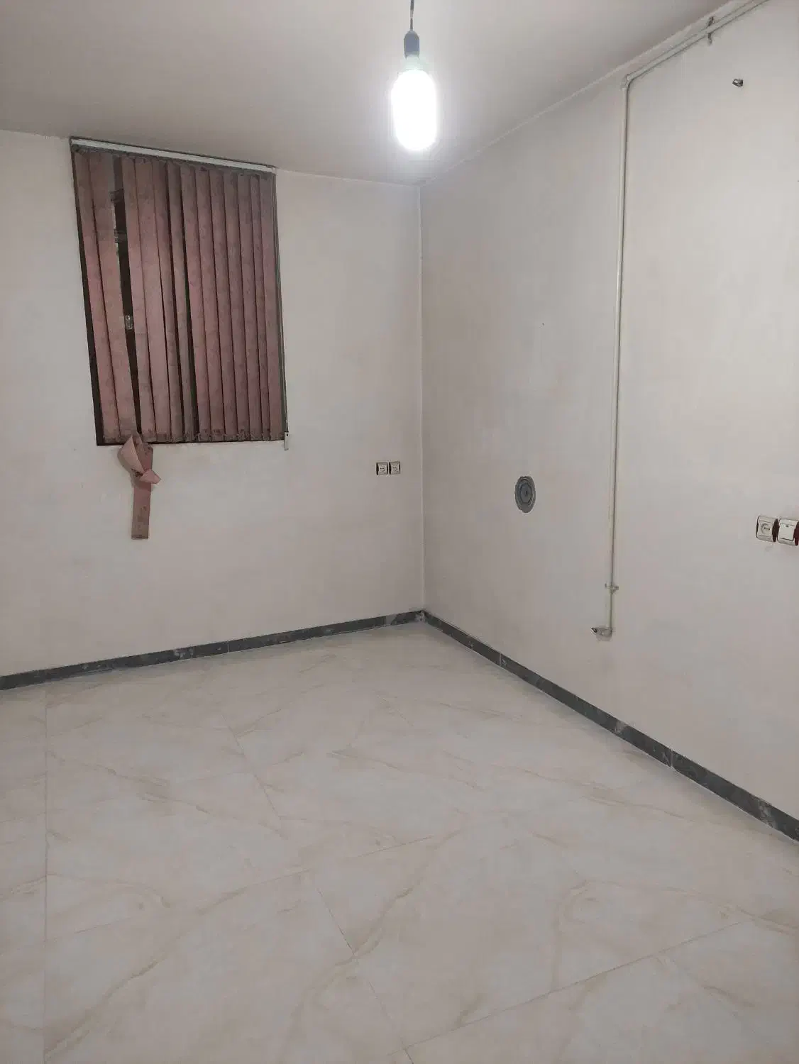 فروش منزل مسکونی دو خواب ۱۳۰ متر|فروش خانه و ویلا|شیراز, شهرک ترکان|دیوار