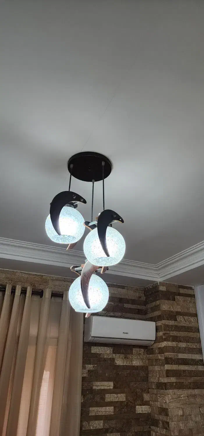 لوستر|لوستر و چراغ آویز|رشت, نیکمرام|دیوار