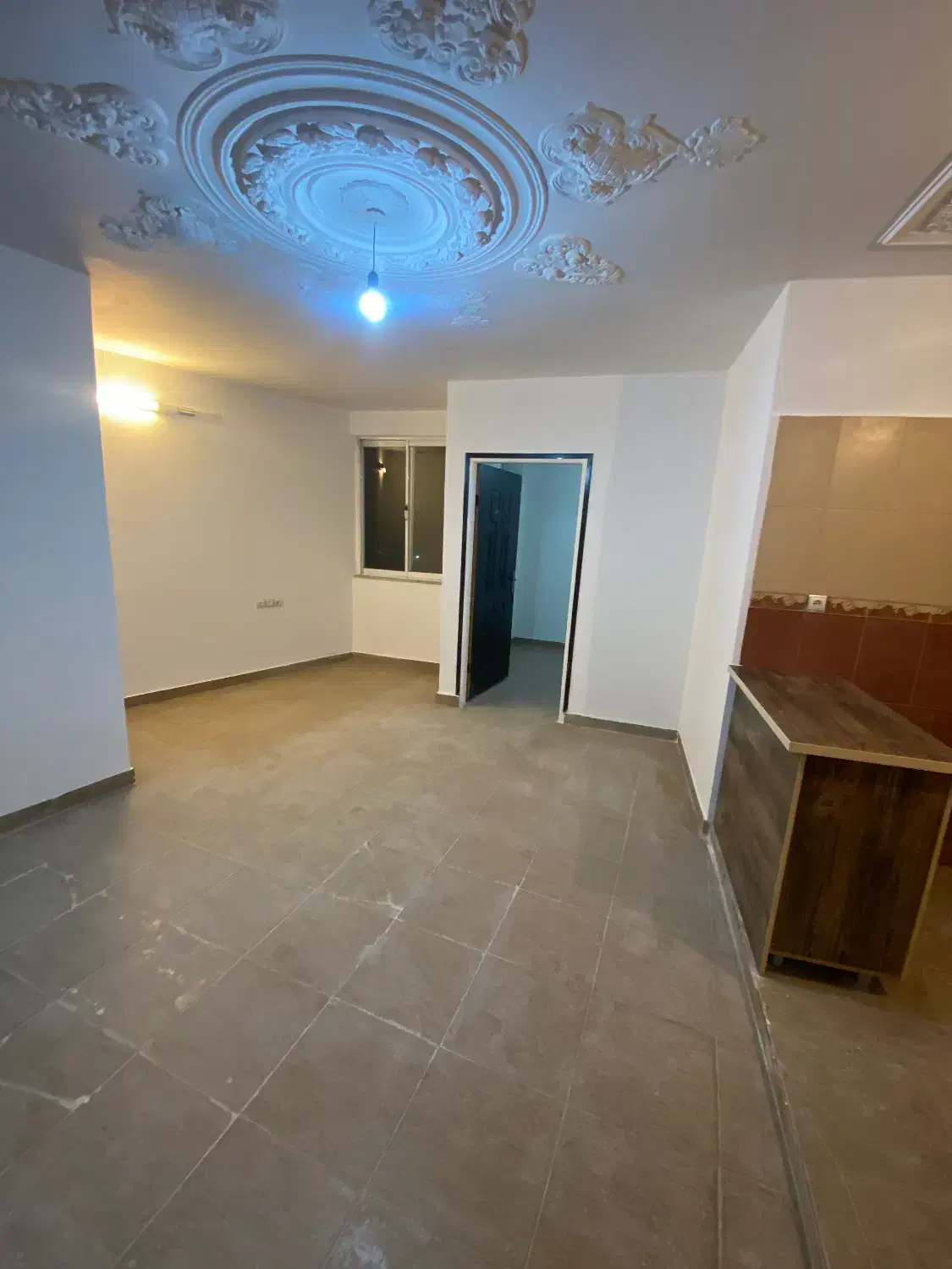 اپارتمان تک خواب باپارکینگ راه جدا مرکزشهر|فروش آپارتمان|لنگرود, |دیوار