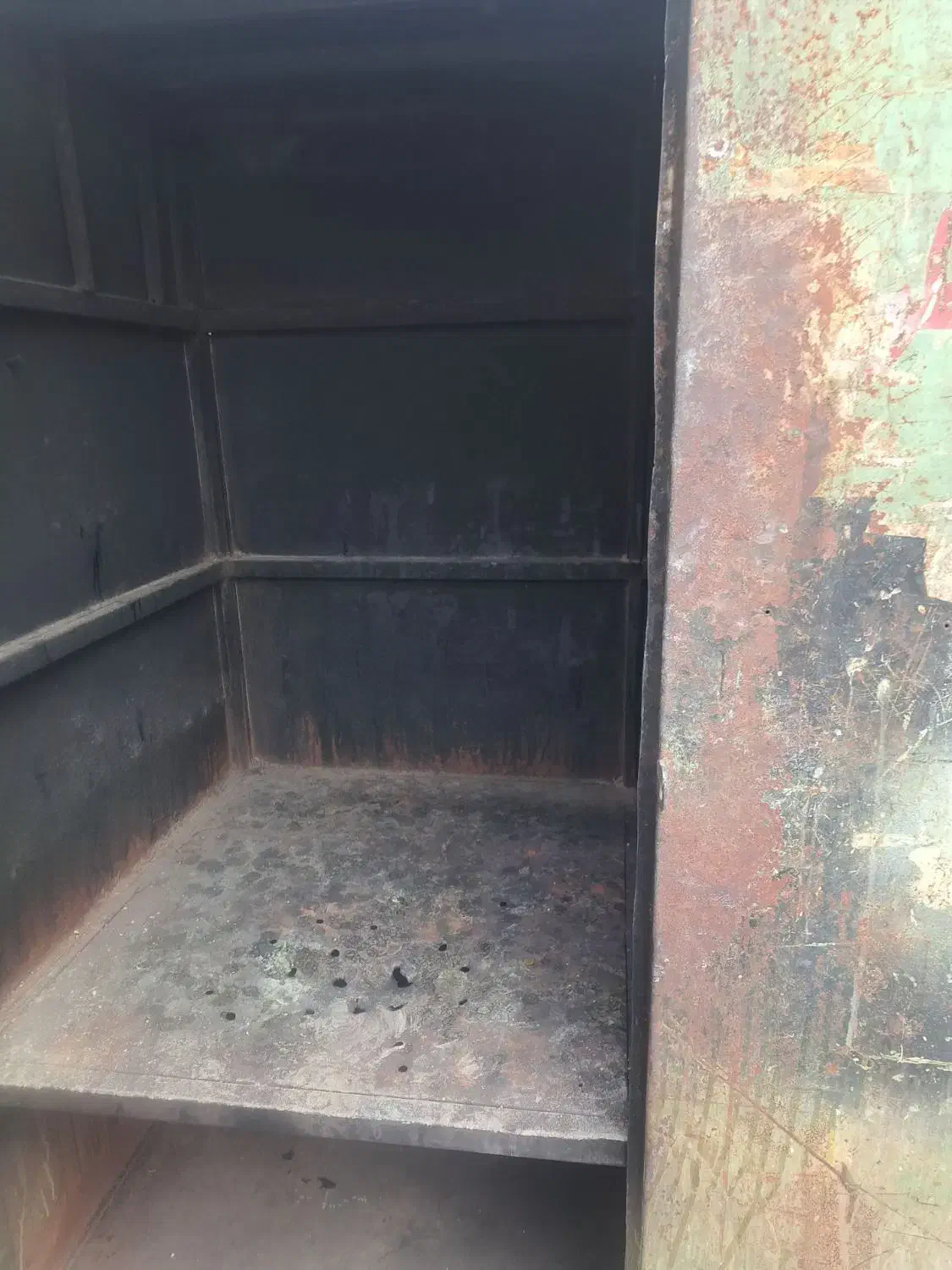 کمد آهنی|ماشین‌آلات صنعتی|پاکدشت, پاکدشت (مامازند)|دیوار