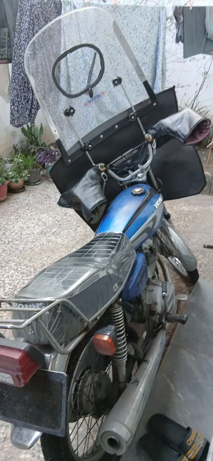 موتور هوندا ۱۲۵ شهباز|موتورسیکلت|بهشهر, |دیوار