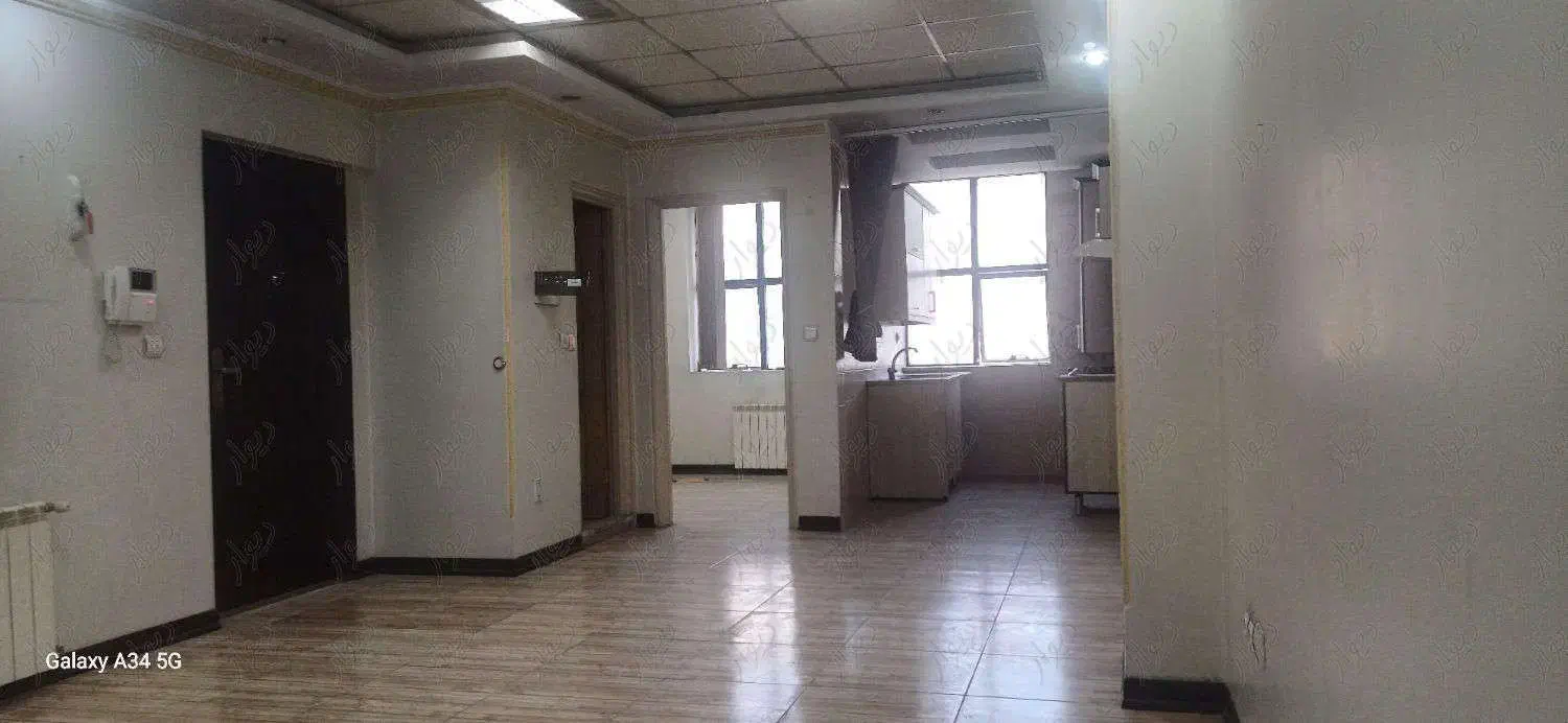 آپارتمان ۶۸متری رو به بلوار تهرانسر|اجارهٔ دفتر کار، اتاق اداری، مطب|تهران, تهرانسر مرکزی|دیوار