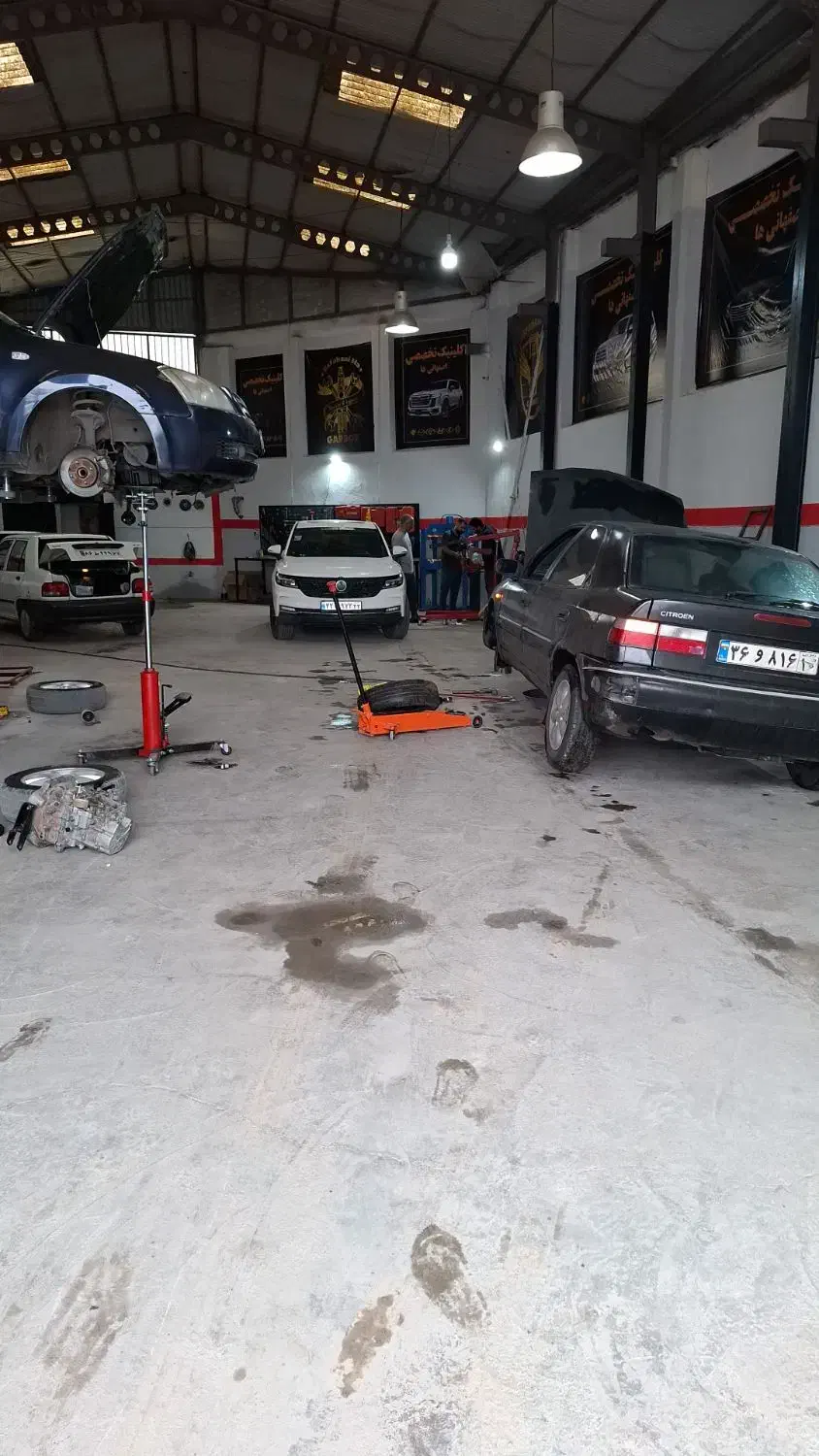 مکانیکی وجلو بندیسازی اصفهانیها شبانه روزی|خدمات موتور و ماشین|آمل, |دیوار