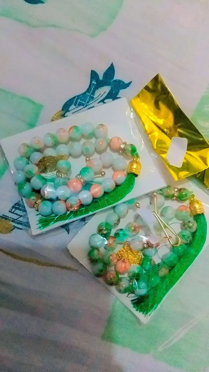 تسبیح|بدلیجات|قم, خاکفرج|دیوار