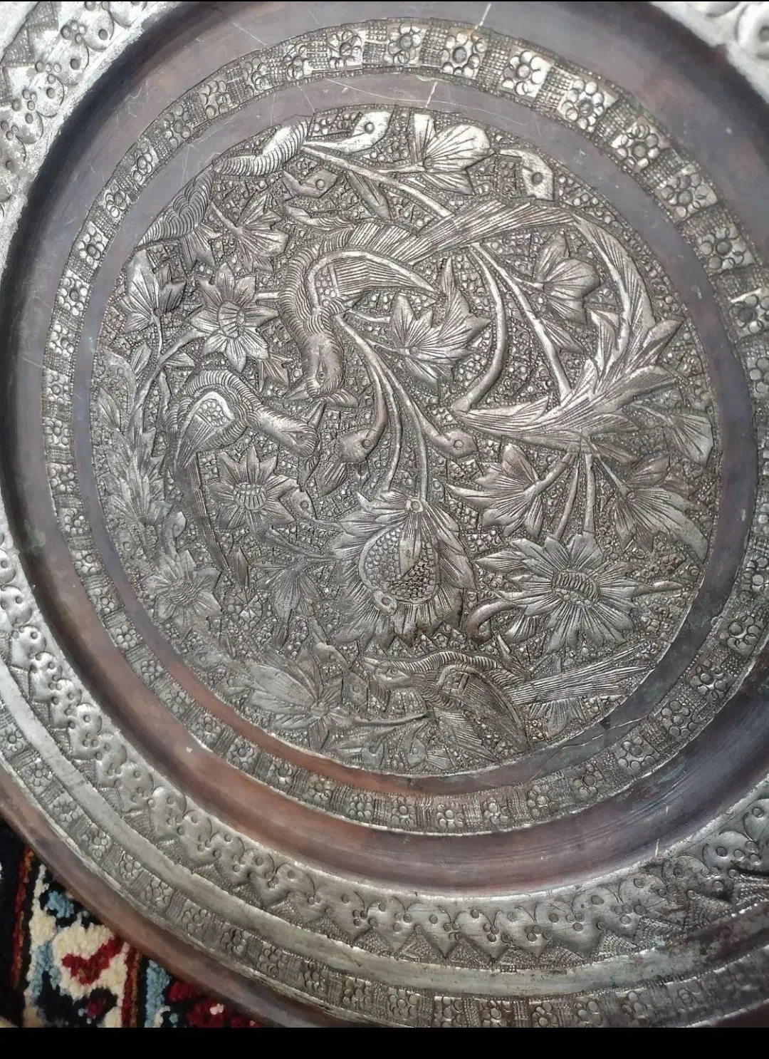 سینی مسی قلم کاری|کلکسیون اشیاء عتیقه|اهواز, زیتون کارگری|دیوار