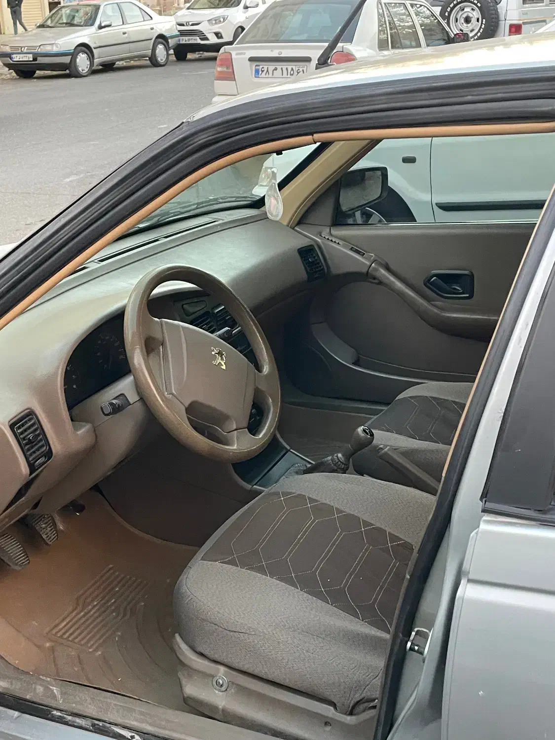 پژو ۴۰۵|خودرو سواری و وانت|سقز, |دیوار