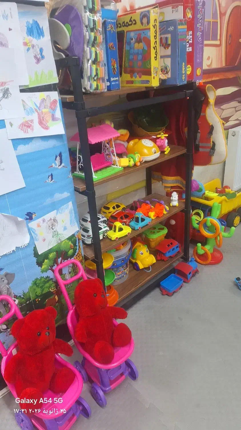 اجاره طبقه|اجارهٔ دفتر کار، اتاق اداری، مطب|اصفهان, جاوان|دیوار