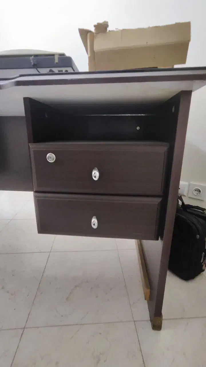 میز اداری چوبی|مبلمان اداری|ری, سیزده آبان|دیوار