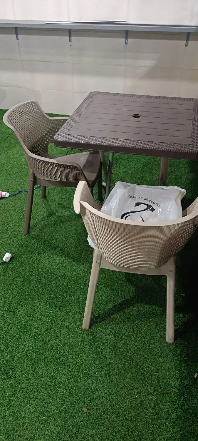 میزو صندلی نو|صندلی و نیمکت|رشت, نیکمرام|دیوار