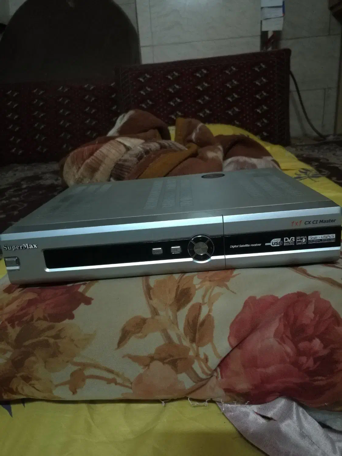 گیرنده دیجیتال Super Max|صوتی و تصویری|فردیس, سرحدی|دیوار