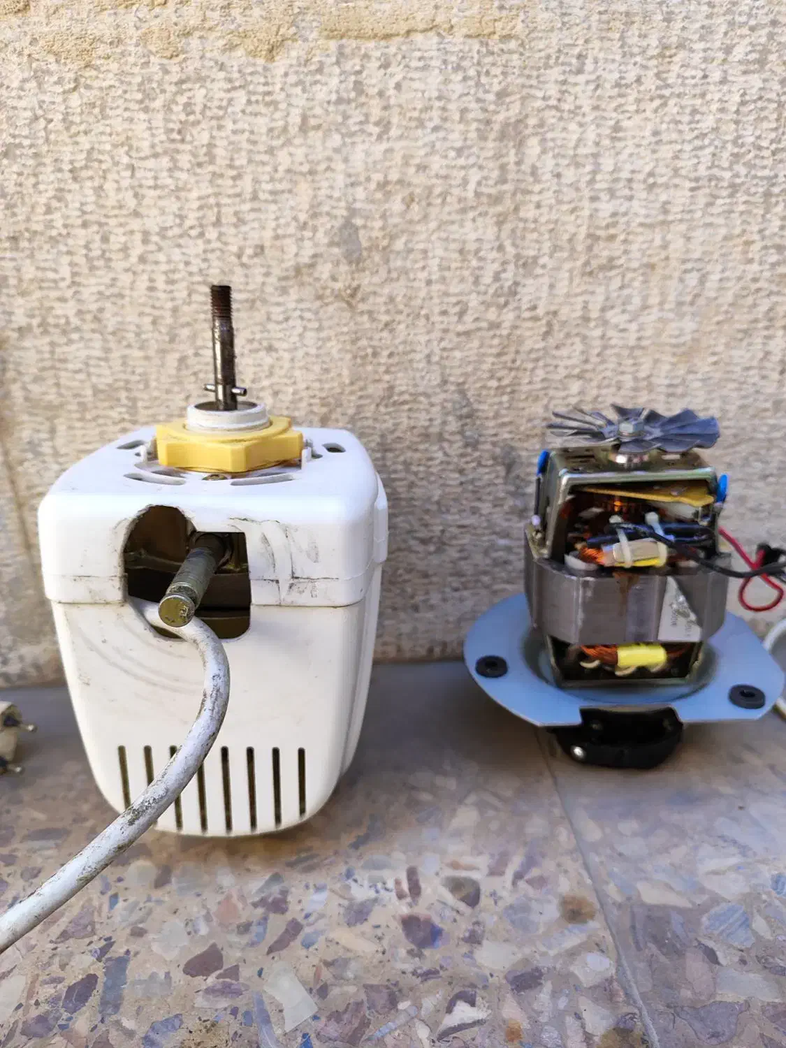 لوازم خانگی برقی|پنکه و تصفیه‌کنندهٔ هوا|شیراز, گلشن|دیوار